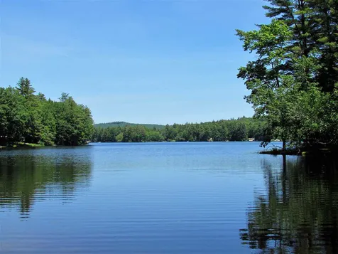 11 New London Drive Webster NH 03303