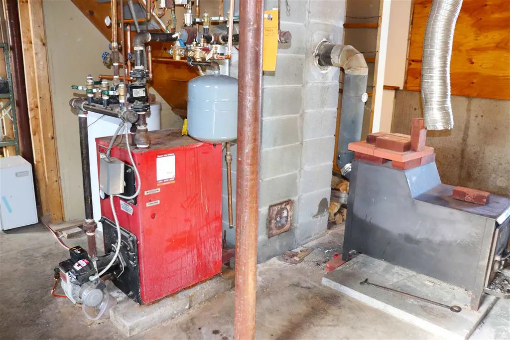 126 Grimes Road Hyde Park VT 05655