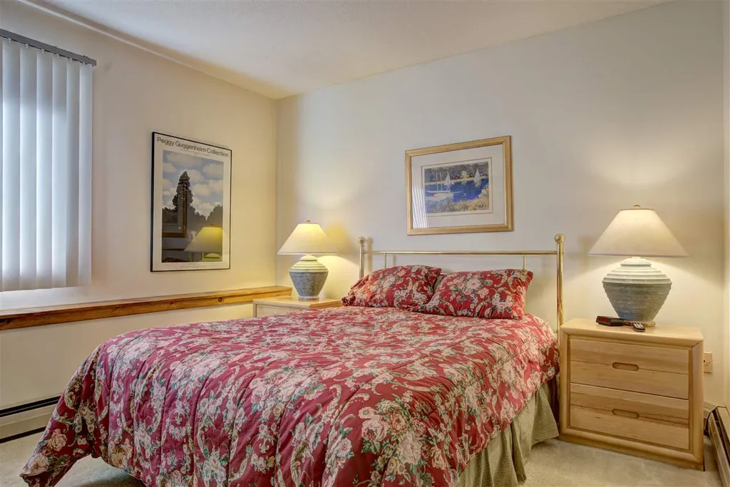 12 Obertal Drive Stratton VT 05155