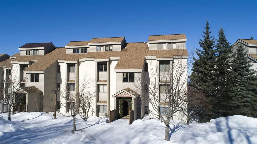 12 Obertal Drive Stratton VT 05155