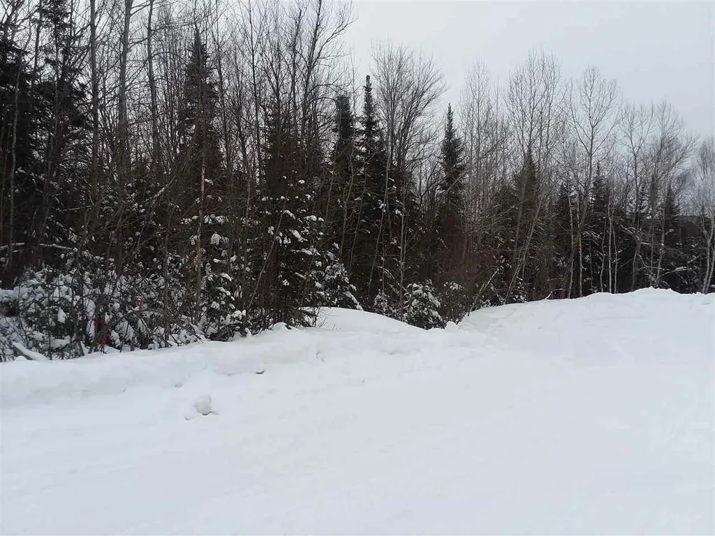 - Hutchinson Road Columbia NH 03576