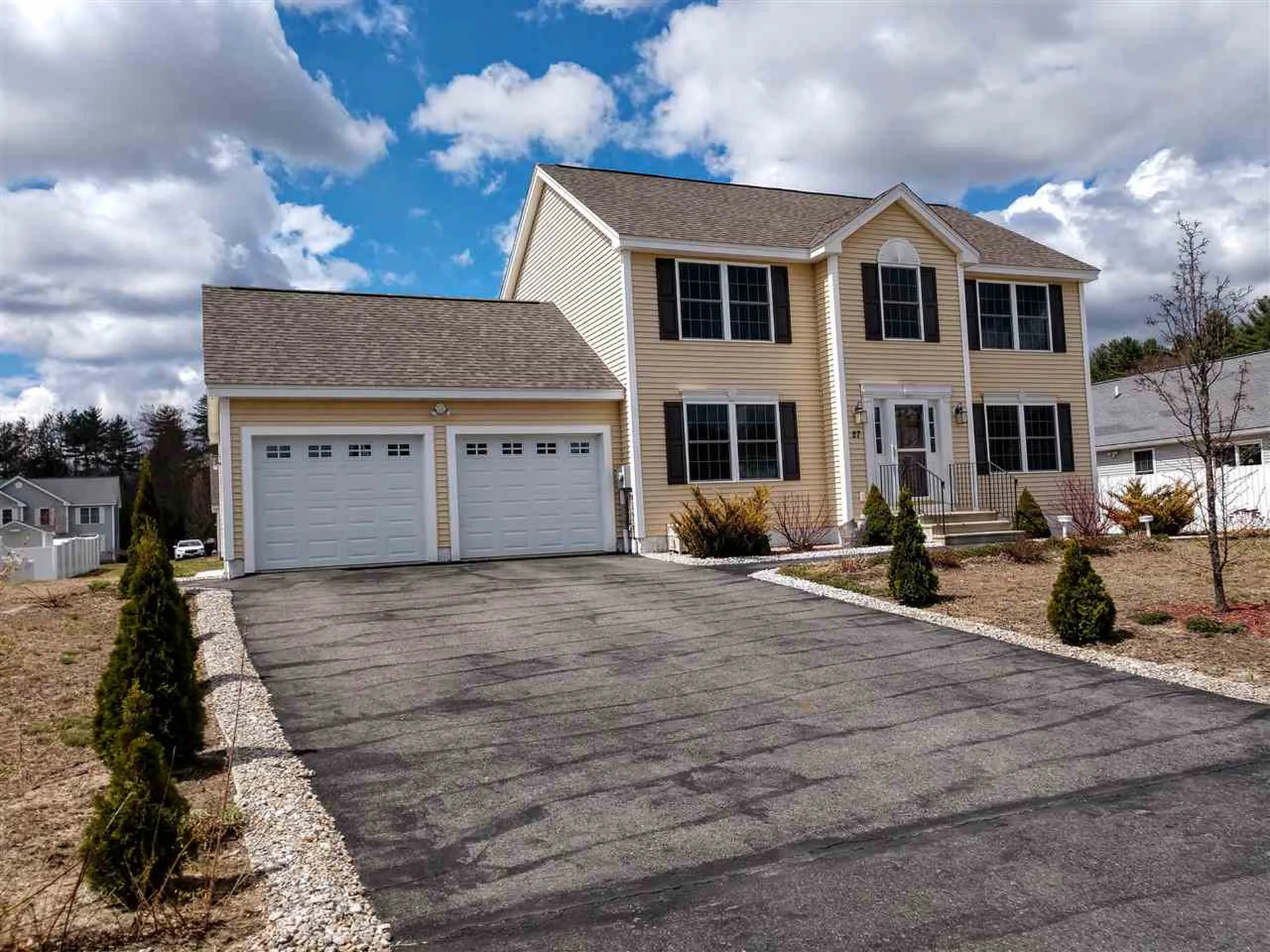 27 Amy Way Concord NH 03303