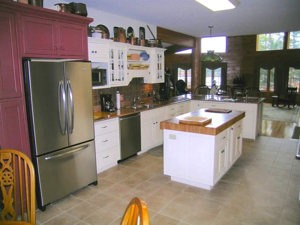 19 Sawyer Point Road Tuftonboro NH 03816