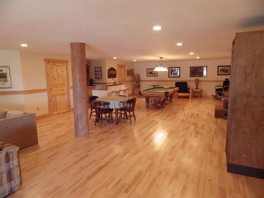 19 Sawyer Point Road Tuftonboro NH 03816
