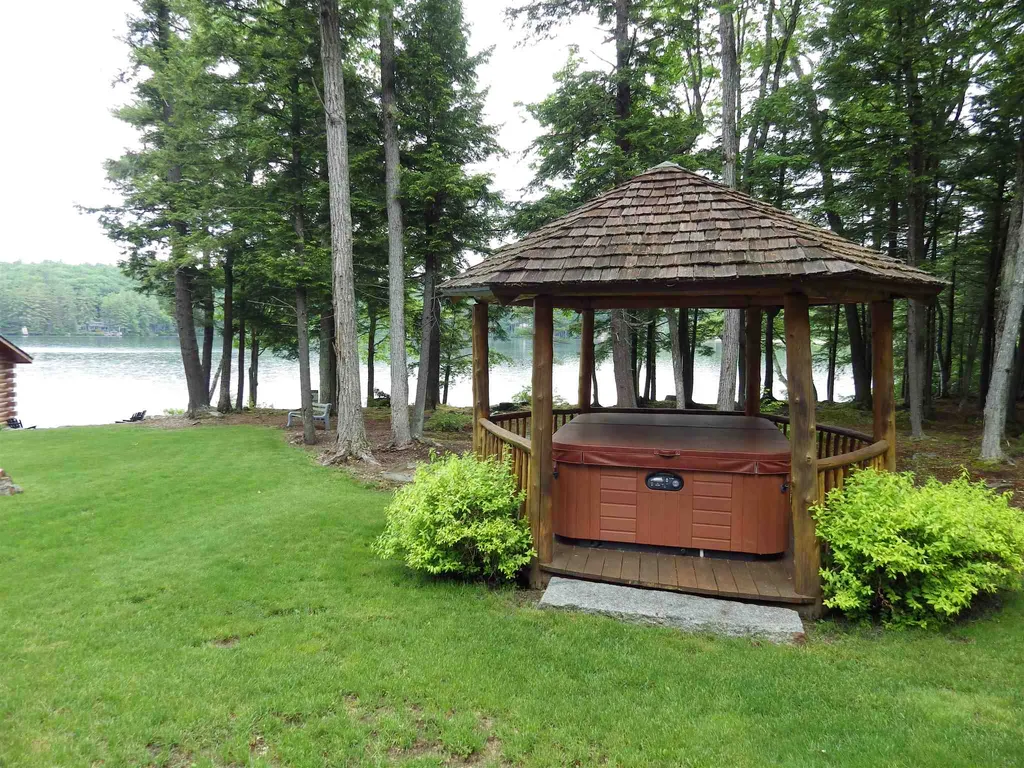 19 Sawyer Point Road Tuftonboro NH 03816