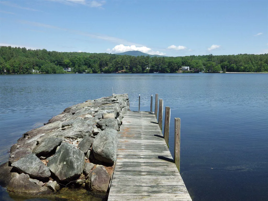 19 Sawyer Point Road Tuftonboro NH 03816