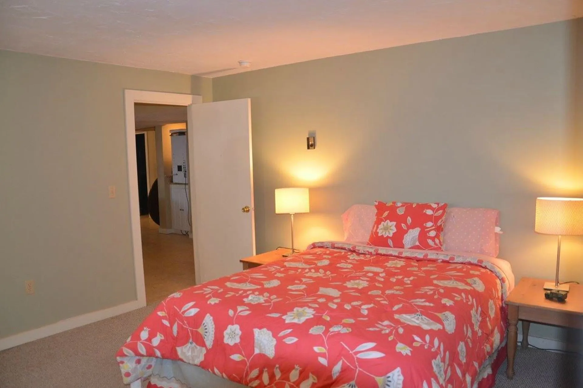 193 Dockham Shore Road Gilford NH 03249