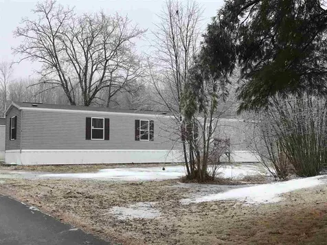 4 Thompson Drive Northwood NH 03261