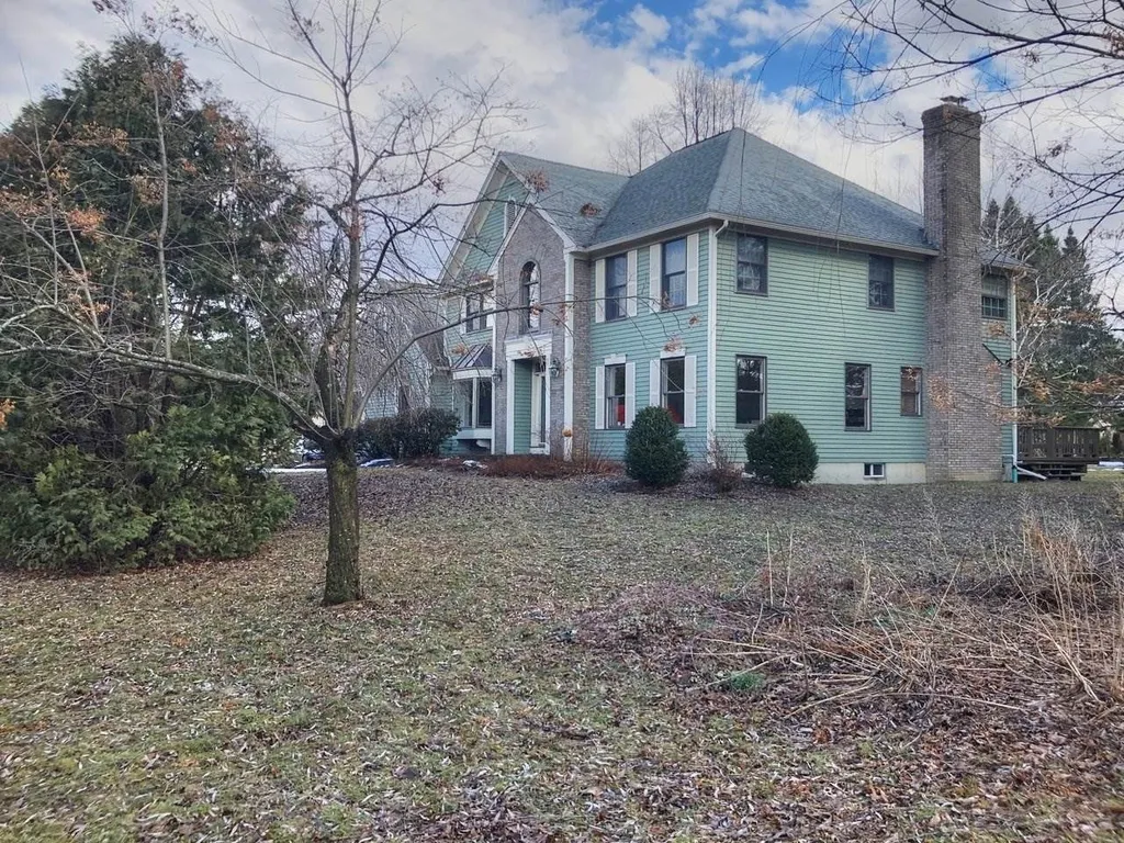 16 Spinnaker Lane Shelburne VT 05482
