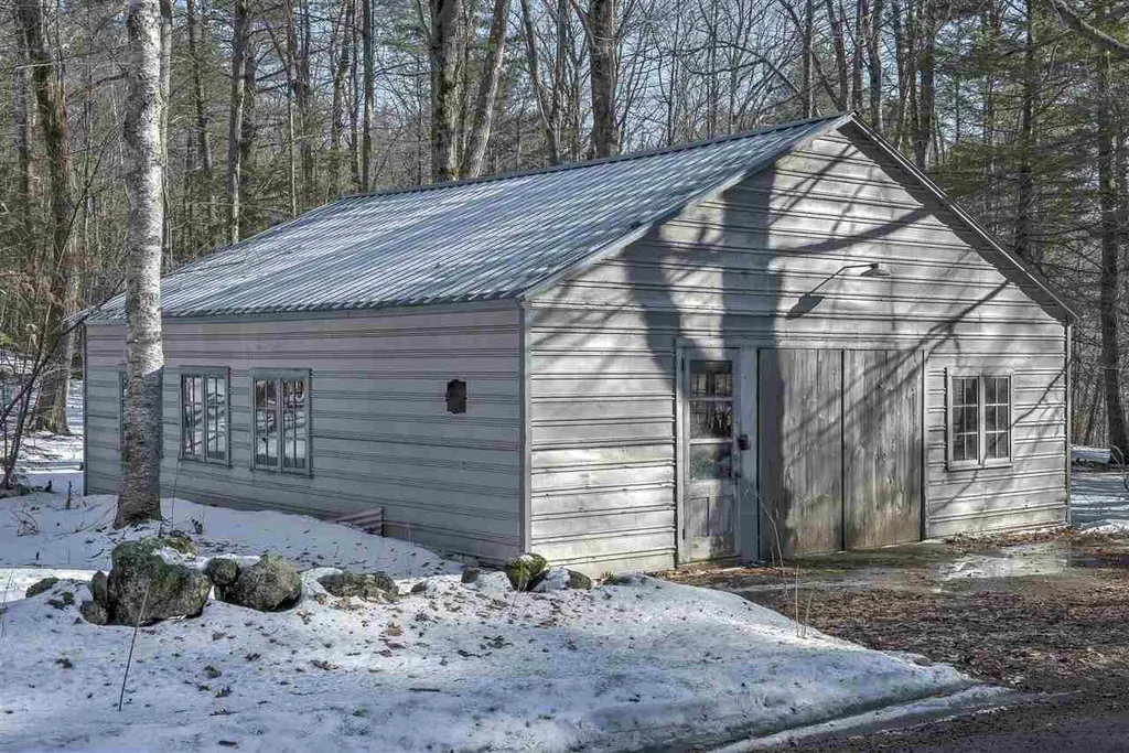 50 Old Troy Road Fitzwilliam NH 03447