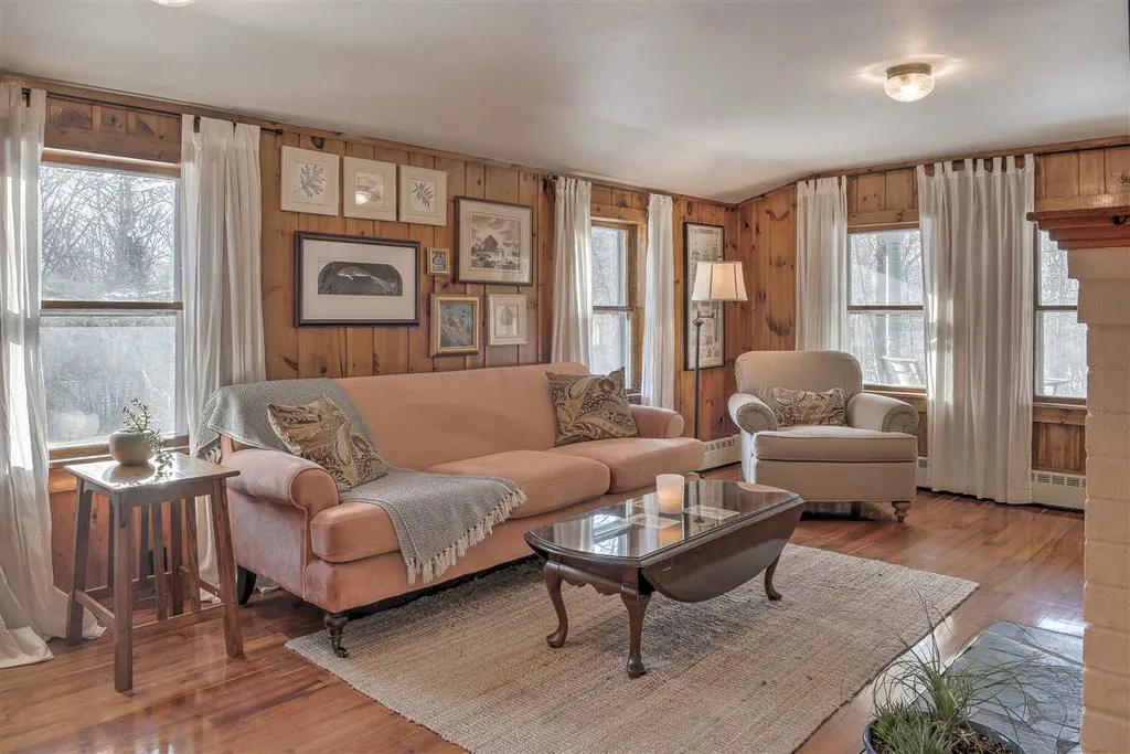 50 Old Troy Road Fitzwilliam NH 03447