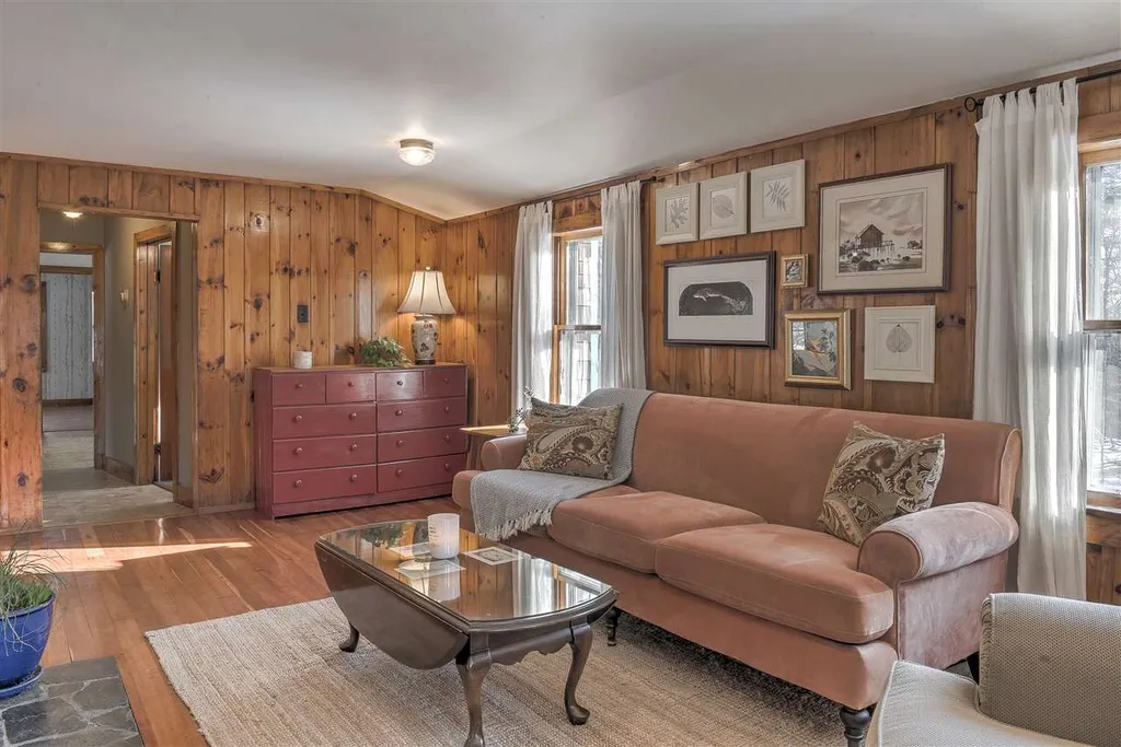 50 Old Troy Road Fitzwilliam NH 03447