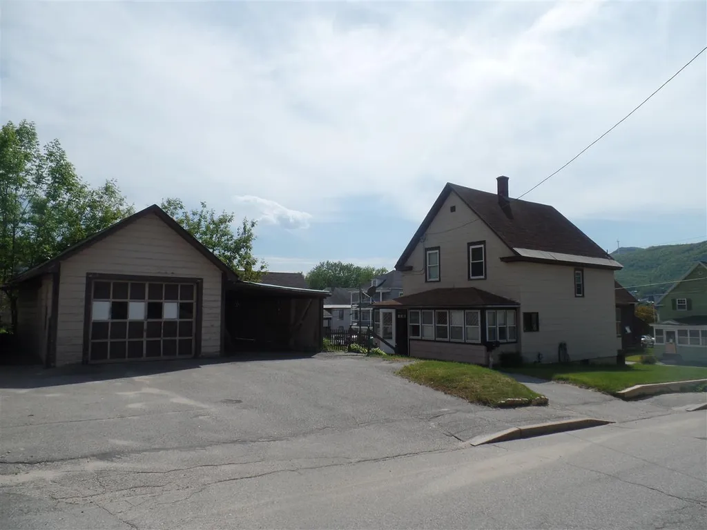 638 Rockingham Street Berlin NH 03570