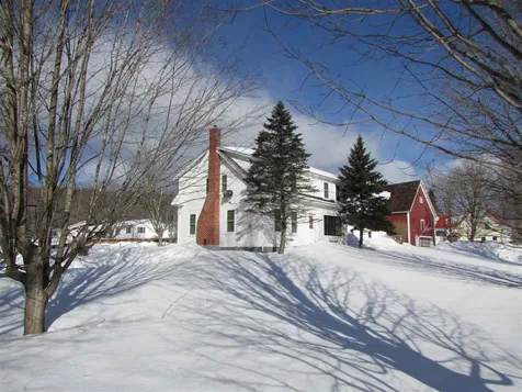 806 Main Street Albany VT 05820