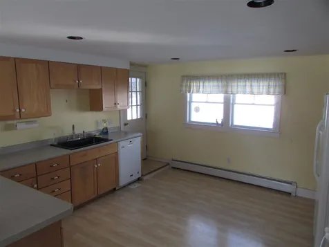 806 Main Street Albany VT 05820