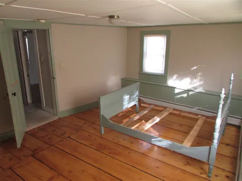 806 Main Street Albany VT 05820