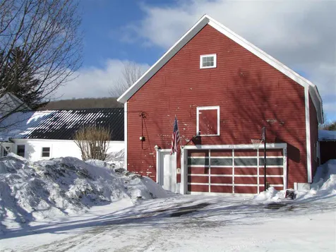 806 Main Street Albany VT 05820