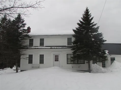 806 Main Street Albany VT 05820