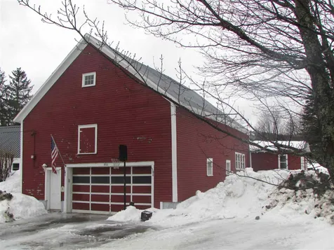 806 Main Street Albany VT 05820