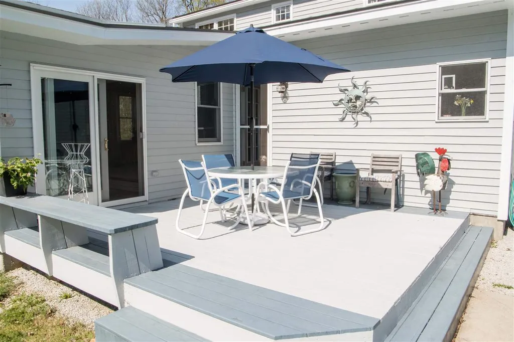 42 Mendon View Drive Mendon VT 05701