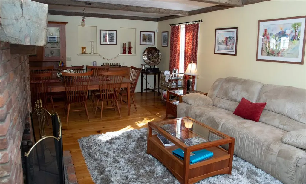 42 Mendon View Drive Mendon VT 05701