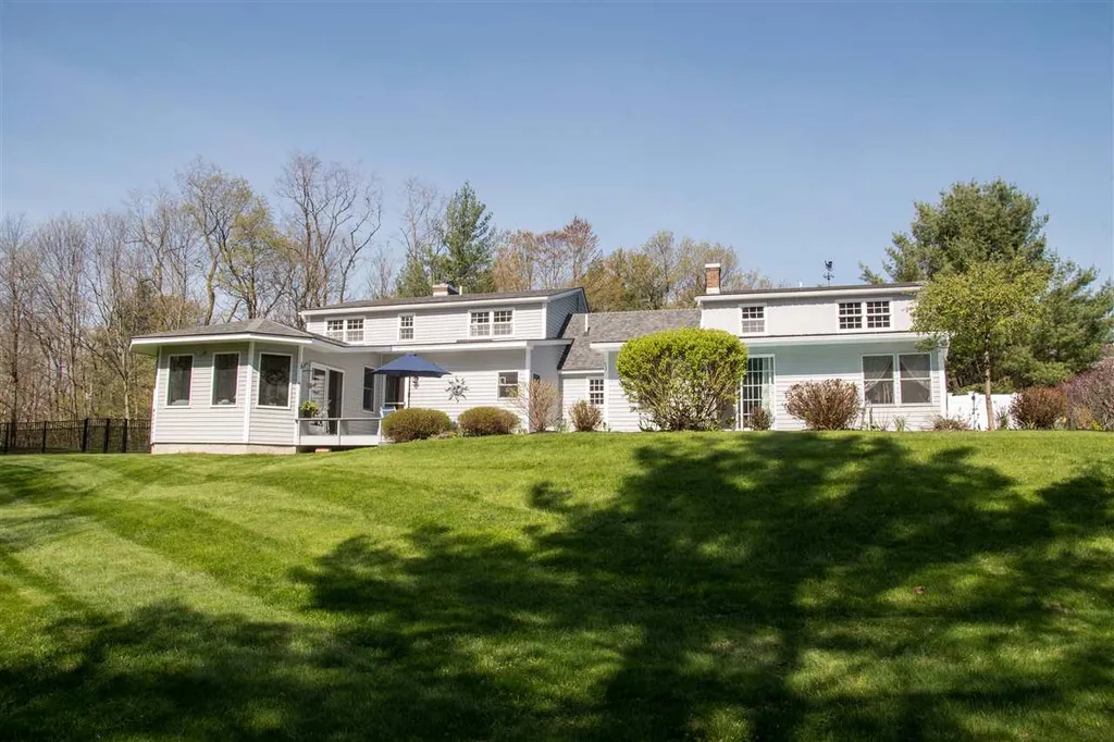 42 Mendon View Drive Mendon VT 05701