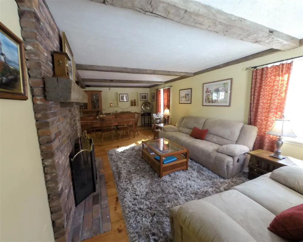 42 Mendon View Drive Mendon VT 05701