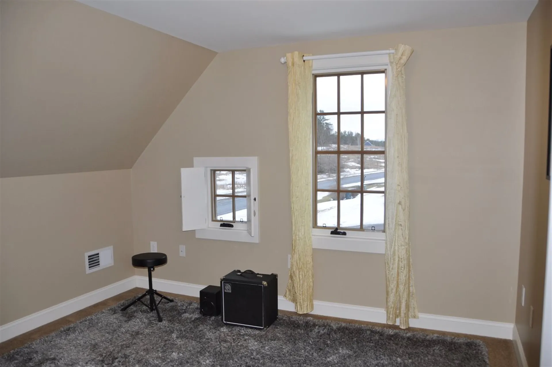 122 South Ridge Drive Middlebury VT 05753