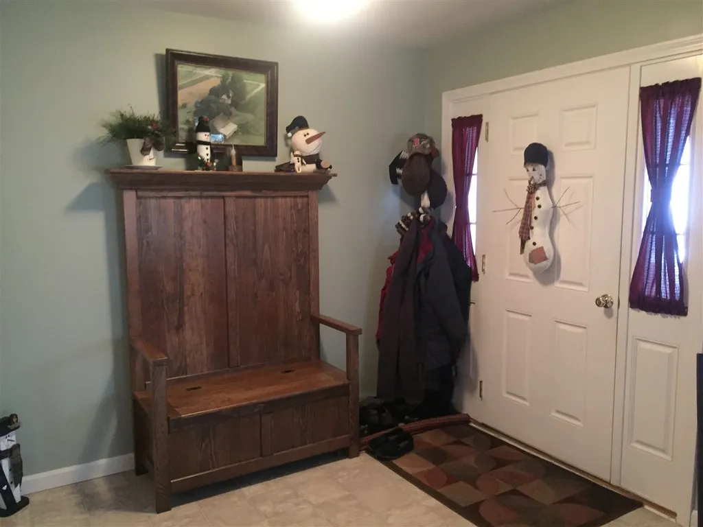 10 Rangeway Drive Rochester NH 03868