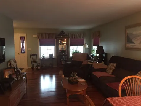 10 Rangeway Drive Rochester NH 03868