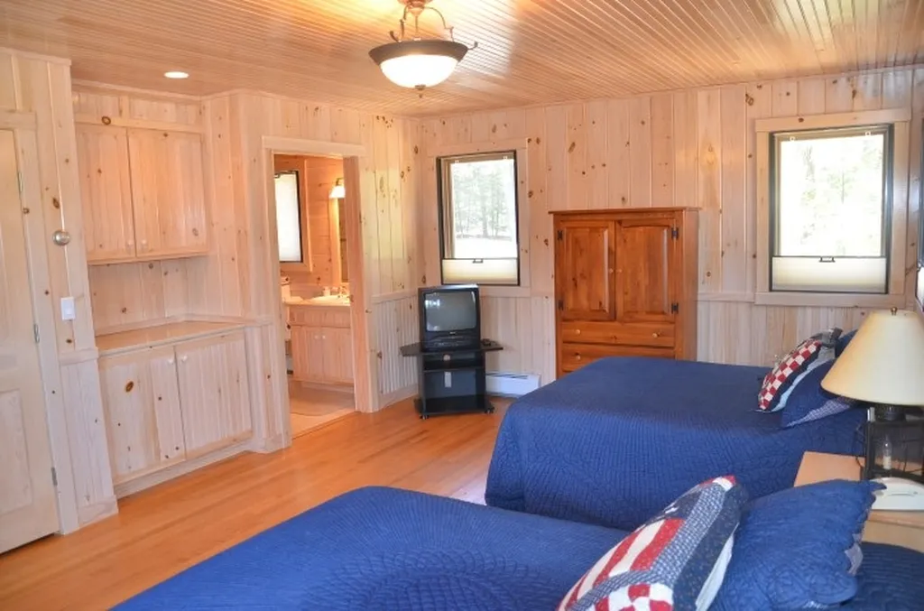 107 Springfield Point Road Wolfeboro NH 03894