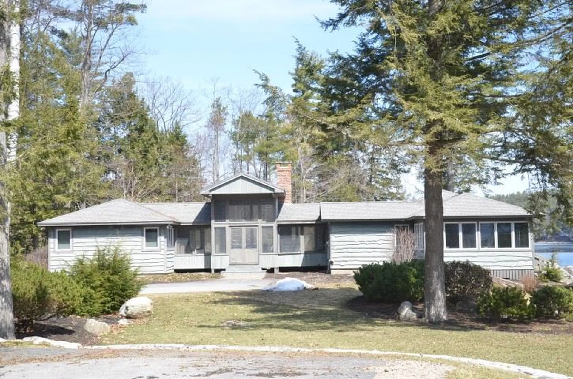 107 Springfield Point Road Wolfeboro NH 03894
