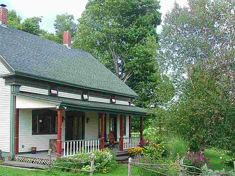 517 Battle Row Road Hyde Park VT 05655