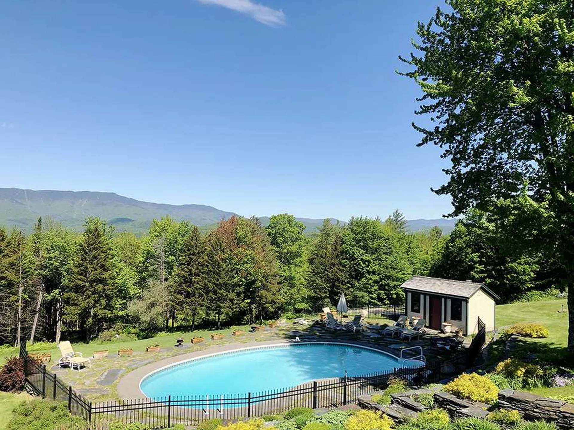 305 Old Farm Lane Warren VT 05674