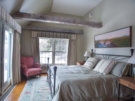 305 Old Farm Lane Warren VT 05674
