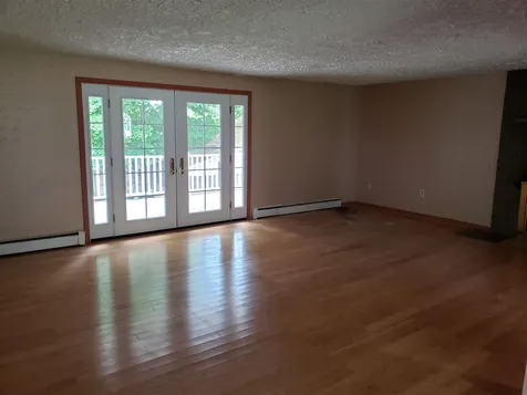 91 Merrimac Street Laconia NH 03246