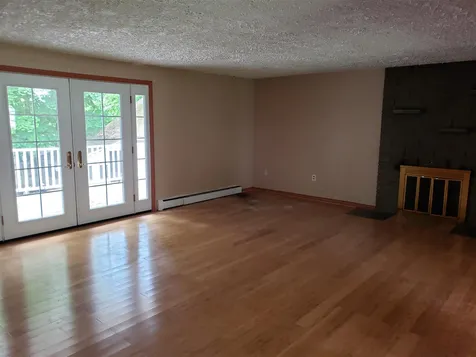 91 Merrimac Street Laconia NH 03246