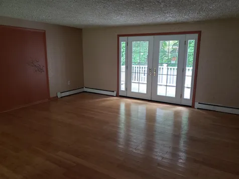 91 Merrimac Street Laconia NH 03246