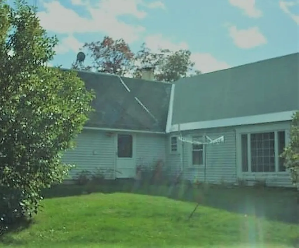 971 Dana Hill Road New Hampton NH 03256