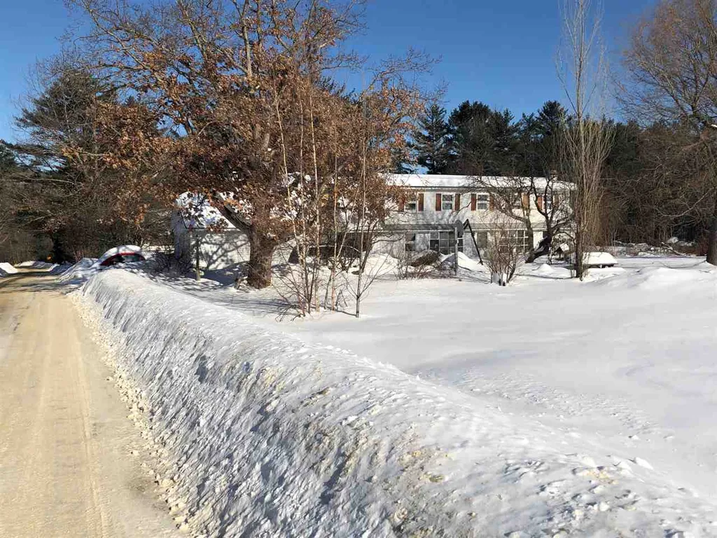 971 Dana Hill Road New Hampton NH 03256