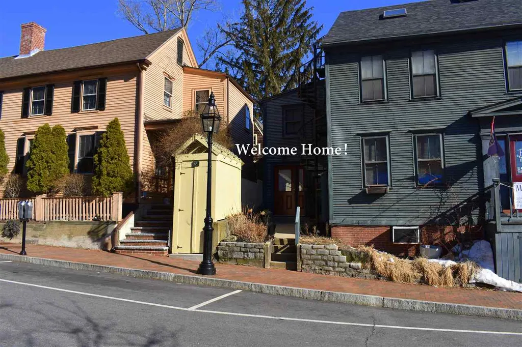 93 High Street Portsmouth NH 03801
