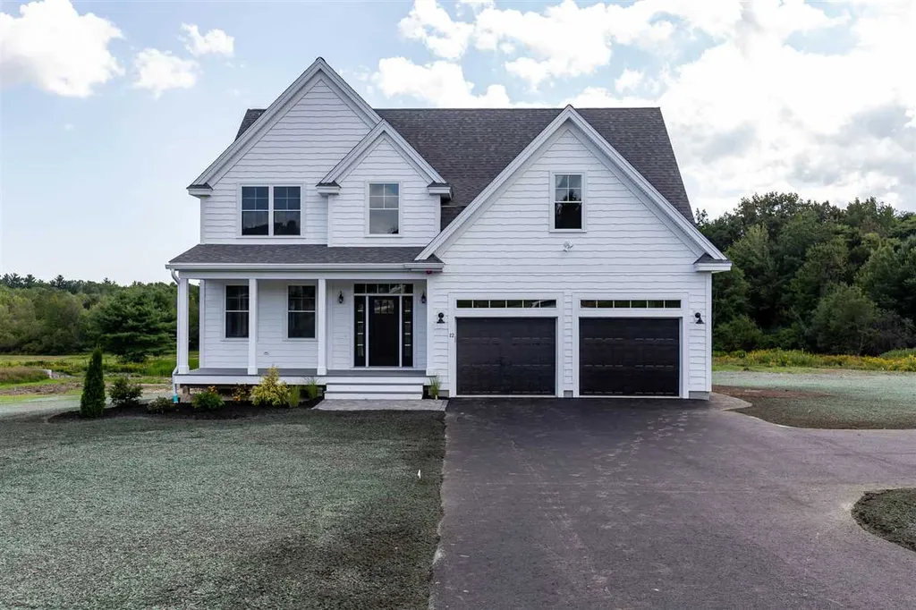 12 Whittaker Drive Stratham NH 03885