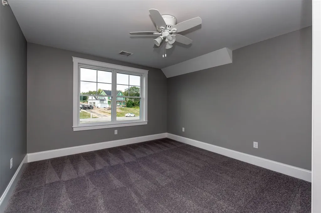 12 Whittaker Drive Stratham NH 03885