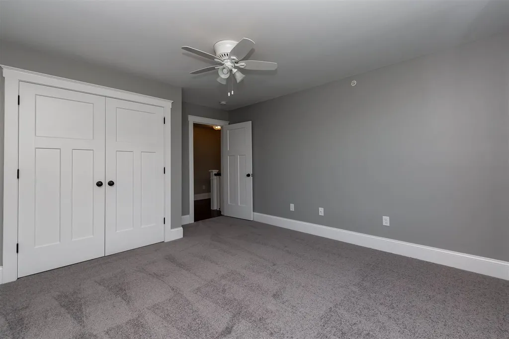12 Whittaker Drive Stratham NH 03885