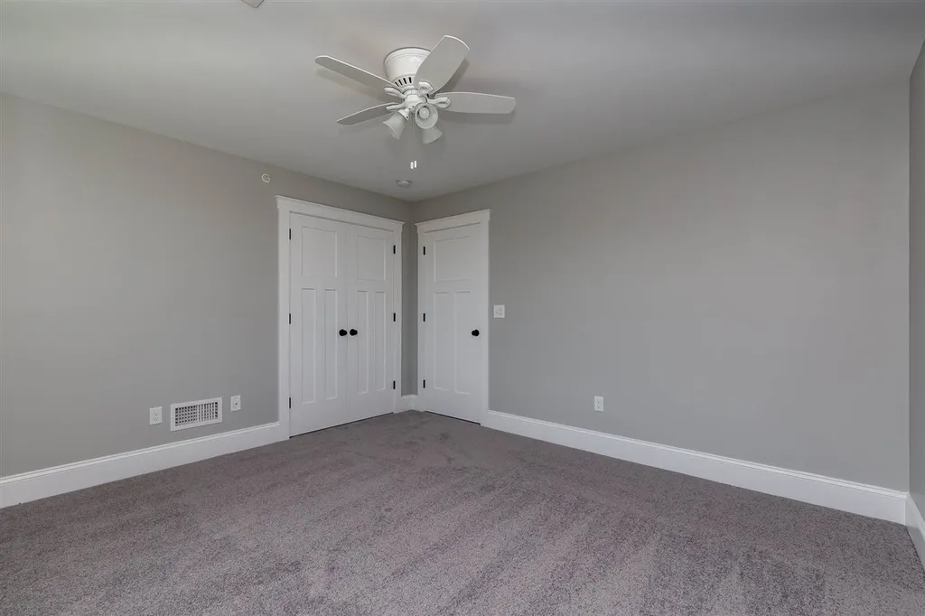 12 Whittaker Drive Stratham NH 03885