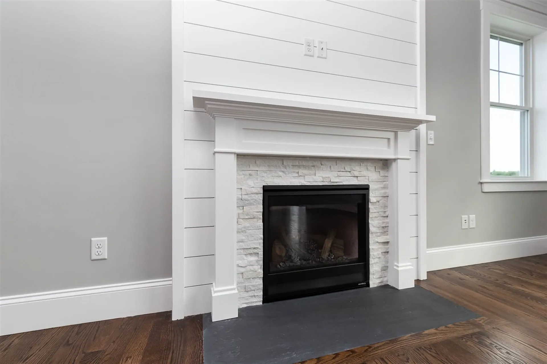 12 Whittaker Drive Stratham NH 03885