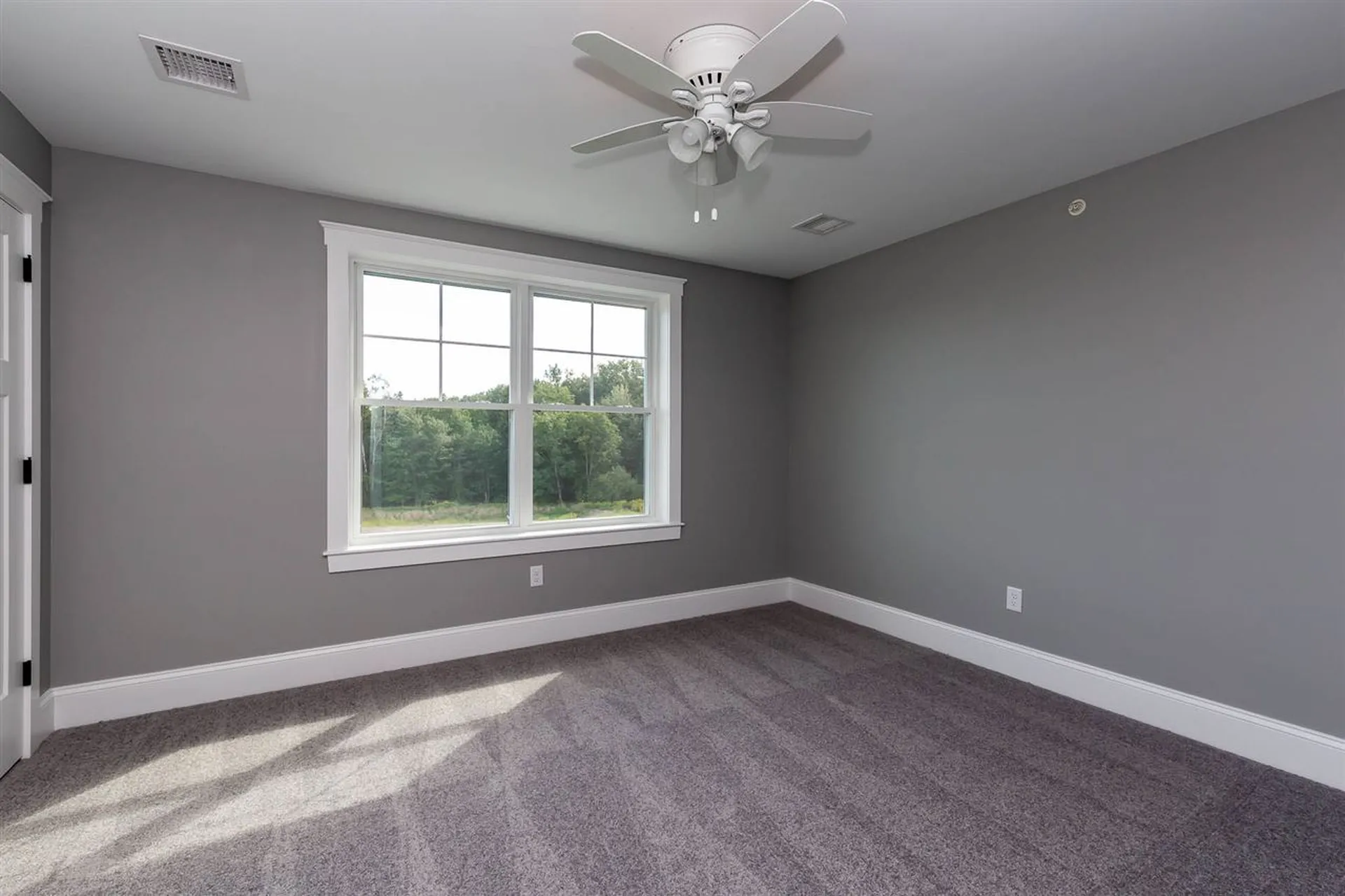 12 Whittaker Drive Stratham NH 03885