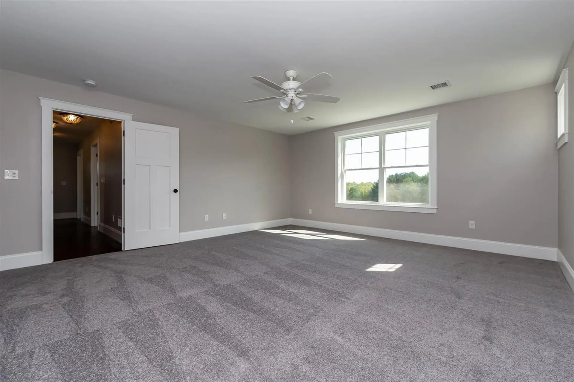 12 Whittaker Drive Stratham NH 03885