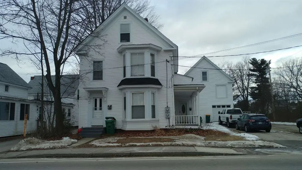 65 Washington Street Rochester NH 03867