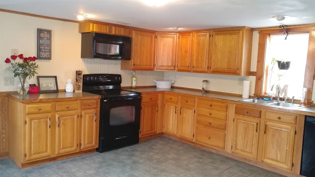 65 Washington Street Rochester NH 03867